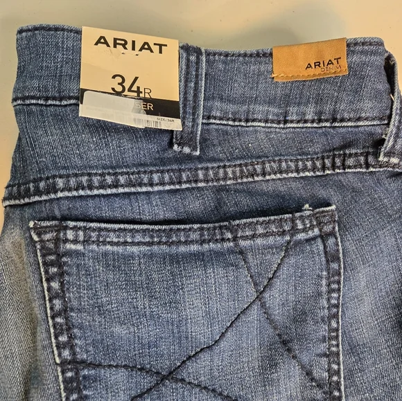 NWT Ariat Trouser Fit Jeans - Picture 6 of 15